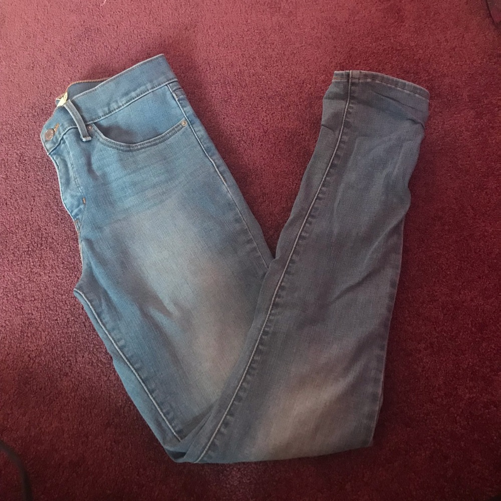 Levi’s light wash Skinny Jeans